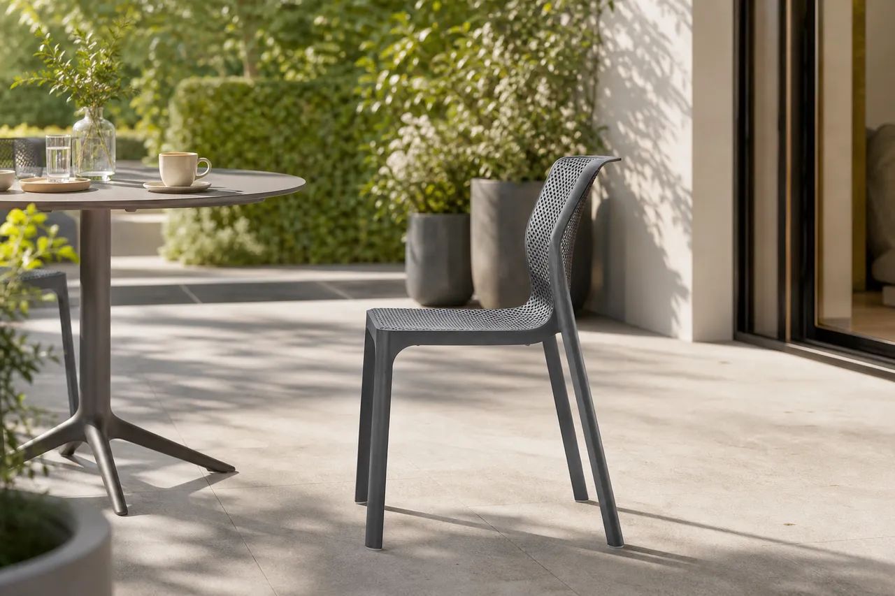 Made for the terrace moments that stay outside
