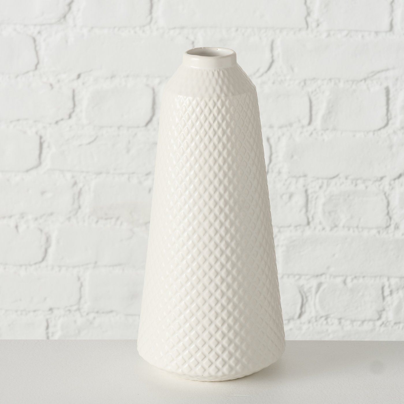 B MEDIVA VASE White modern Table decor