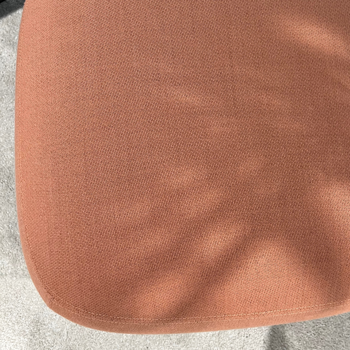 PED BUDDY DISPLAY MODEL Orange Pouf