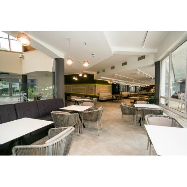 PA WHITE 80x80 White minimalist HPL (Compact) indoor tabletops