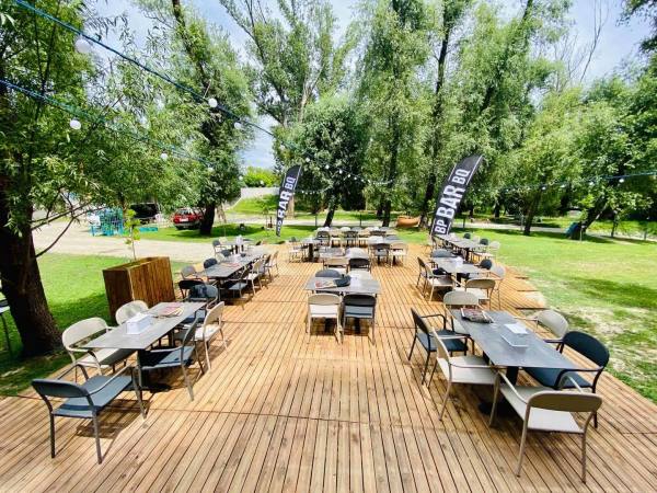 Bp BARbq Terrace