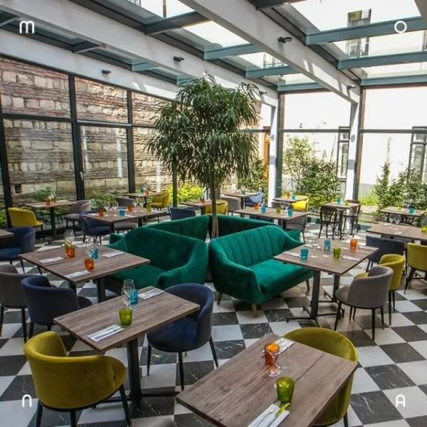 Mona I Mona Garden I Mona Bar & Restaurant