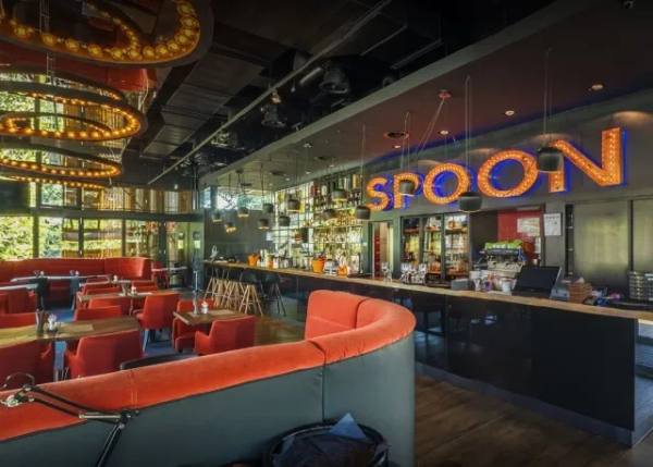 Spoon & Bar étterem
