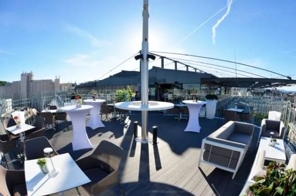 St. Andrea WINE & SKYBAR