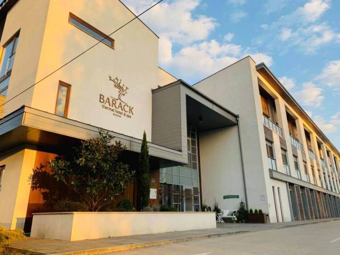 Barack Hotel Tiszakécske