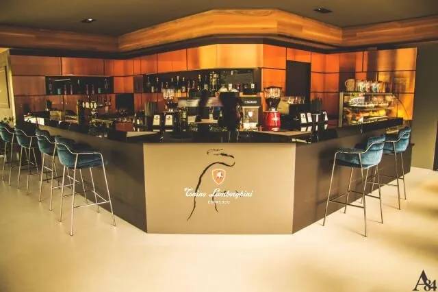 Basecafe& Restaurant