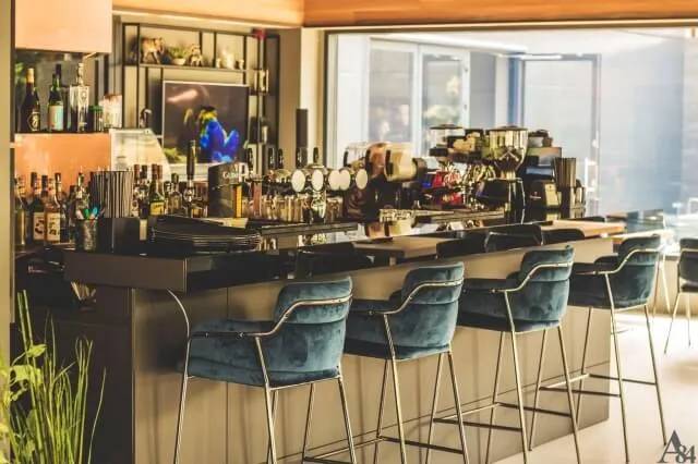 Basecafe& Restaurant