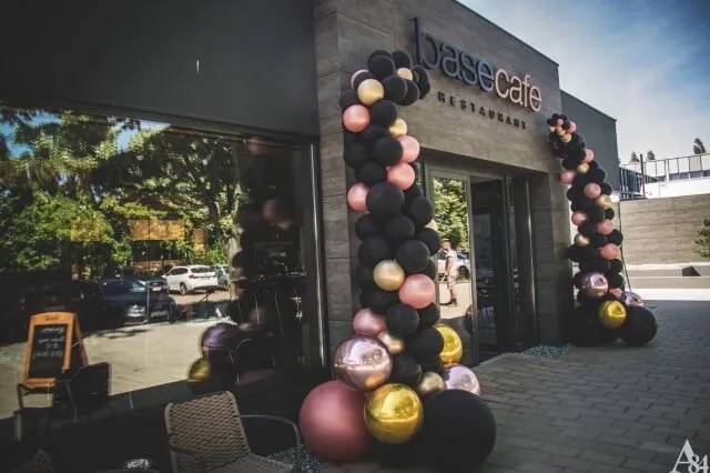 Basecafe& Restaurant