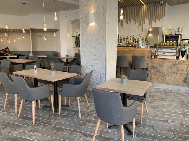 Brunch Bistro  Bazilika