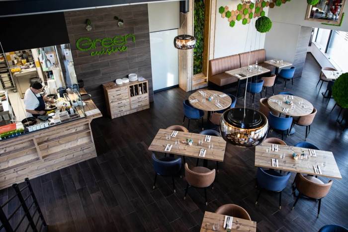 Éclair’s Fine Bistro