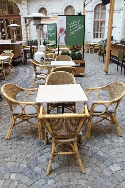 Egykettő Fröccsliget és Borbisztró