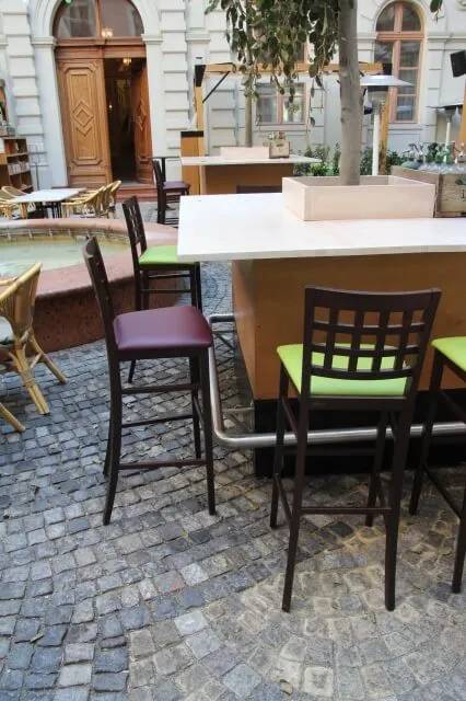 Egykettő Fröccsliget és Borbisztró