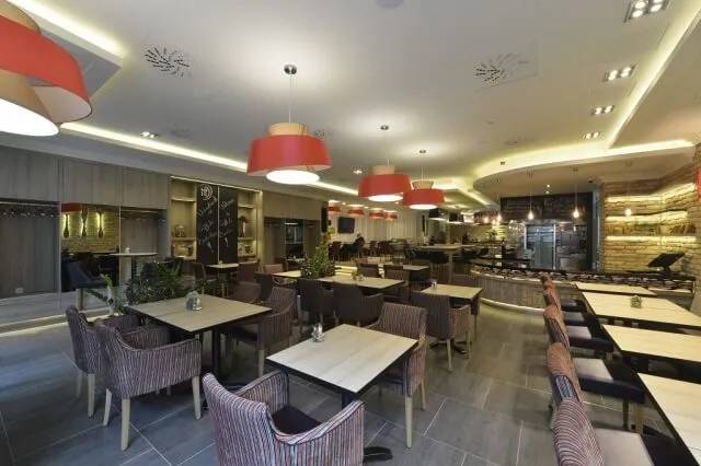 Eiffel Bistro&Bar