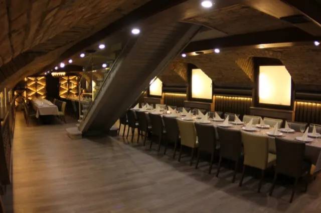 Haxen Királyi Étterem