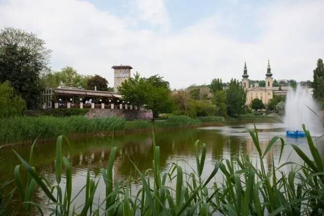 Hemingway Étterem Budapest Feneketlen tó