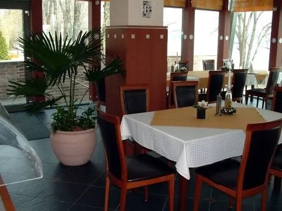 Holiday Beach Hotel