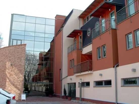 Holiday Beach Hotel