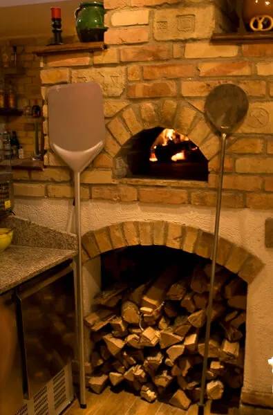 La Rosa Lux Étterem és Pizzéria