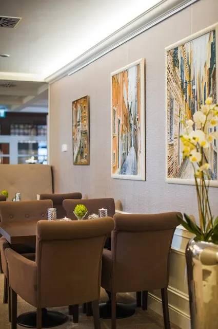LOBBY CAFE