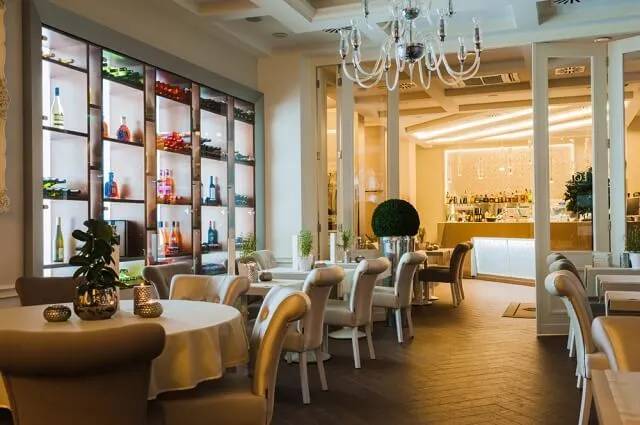 LOBBY CAFE