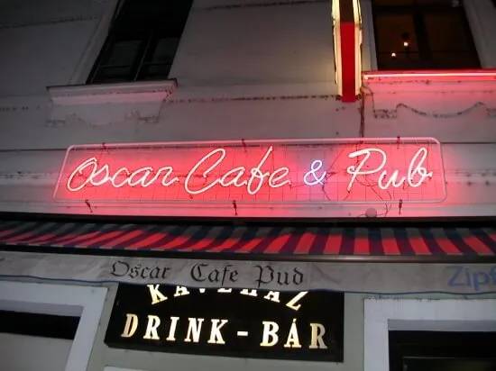 Oscar Café & Bar