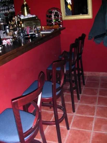 Oscar Café & Bar