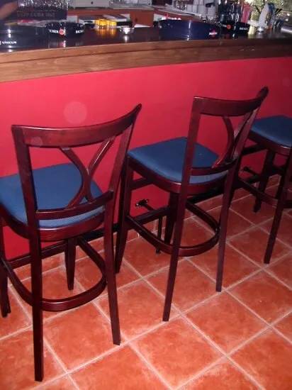 Oscar Café & Bar