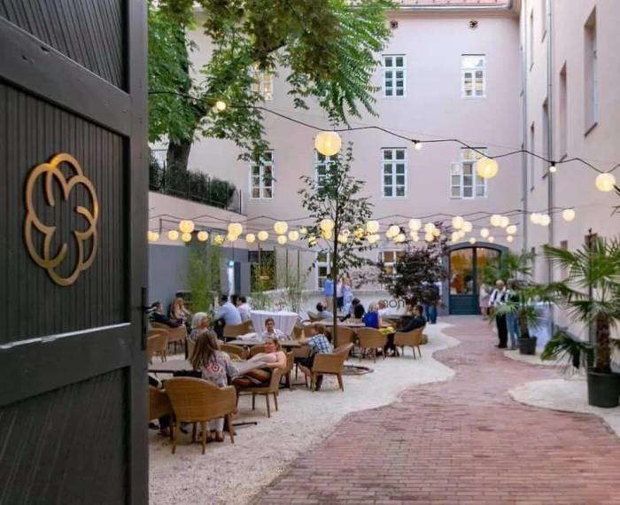 UMO Restaurant